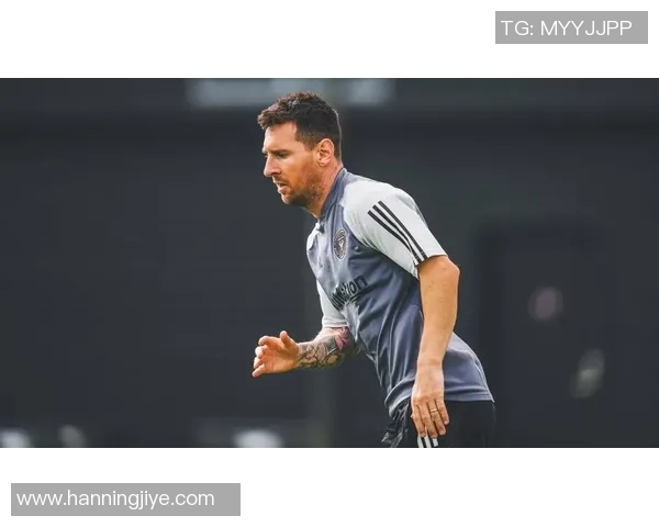 谁是大叔型足球球星 英文名与其影响力解析